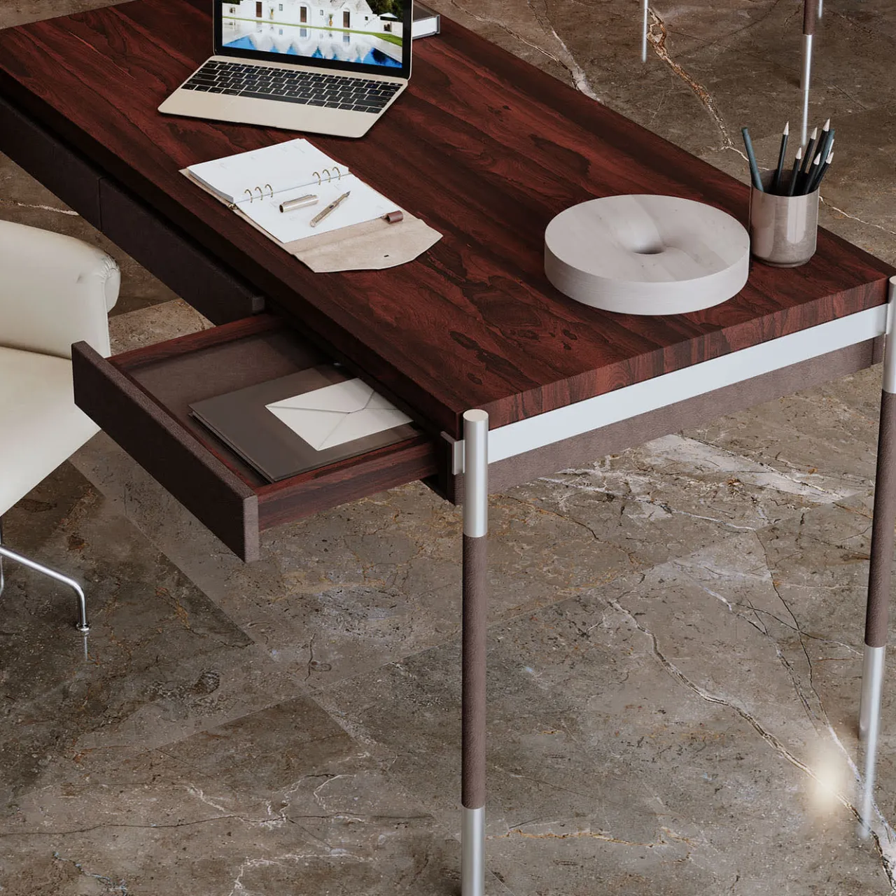 Scrivania Ragion in legno d'ulivo di Michael Schoeller*Disegnopiù Best