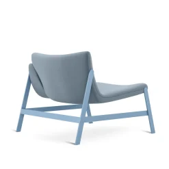 Sedia amaca azzurra con braccioli di Debonademeo Studio*Adrenalina Sale