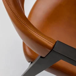 Sedia Kris in Frassino Tinto Nero con Seduta in Pelle*Laura Meroni Discount