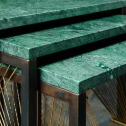 Set di 2 tavolini a incastro Aegis di Ziad Alonaizy*Lamberti Design Discount