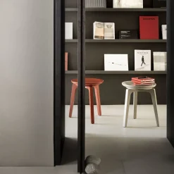 Sgabello basso Tod Red*TRUE Online