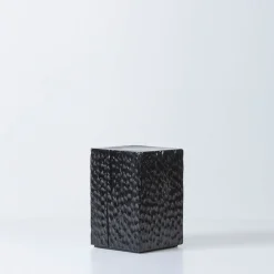 Sgabello Quartus II nero intagliato*Omnibus Design Best