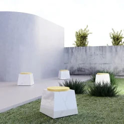 Sgabello Trape Carrara con Seduta Gialla di Sissy Daniele*Dimarmo New