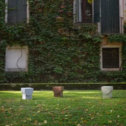 Sgabello Zattere di Patricia Urquiola*Cimento Discount