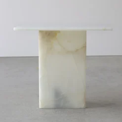 SST026 Tavolino scultoreo in marmo onice*Stone Stackers Discount