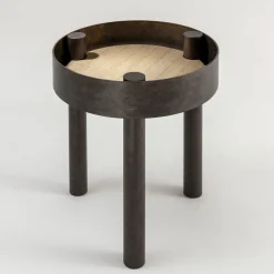 Tavolino alto rotondo Tray*Laura Meroni Best