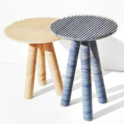 Tavolino da caffè Blue Rabbet di Patricia Urquiola*Budri