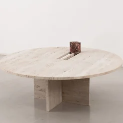 Tavolino da caffè Mostro V in travertino e marmo Rosa Peralba*MMOOS. Clearance