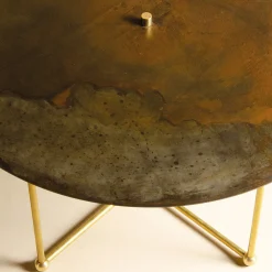 Tavolino da caffè rotondo Quattro/quarti in acciaio marrone con luce LED*Renzo Serafini