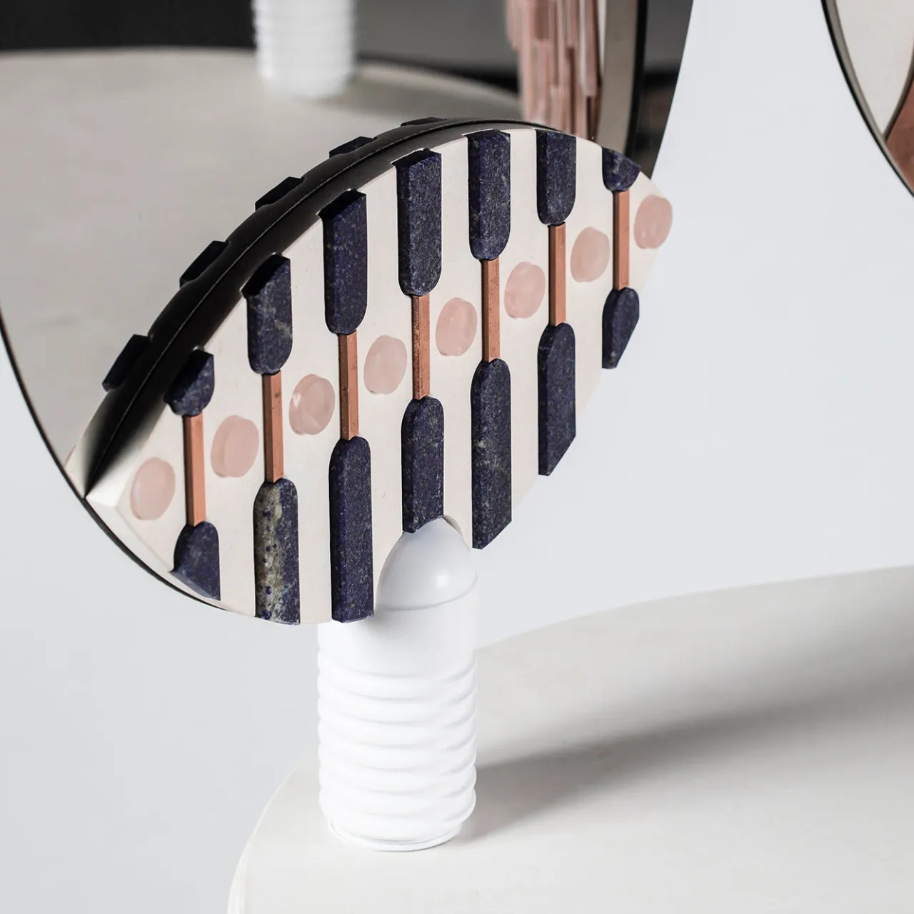 Tavolino da toilette Teodora di Elena Salmistraro*Lithea New