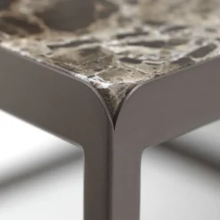 Tavolino Emperador in marmo scuro*Sitia Outlet