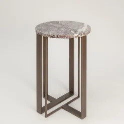 Tavolino Ferrea Vie Cum Capite di Svetlana Golubeva*Splot Design