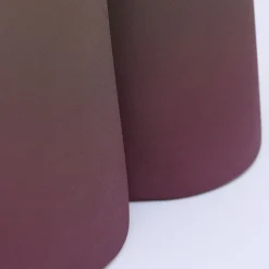 Tavolino Isola in ceramica viola di Cara/Davide*Portego Sale