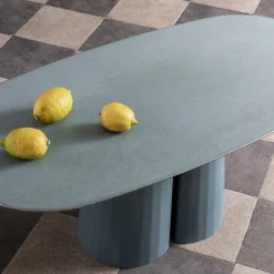 Tavolino ovale Fusto Ultramarine II*Forma & Cemento New