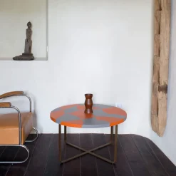 Tavolino rotondo policromo Isole Sur di Nestor Perkal*Oscar Maschera Outlet