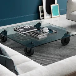 Tavolino su ruote di Gae Aulenti*FontanaArte Hot