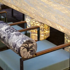 Tavolo da pranzo esagonale retroilluminato Eternal in marmo travertino di Bebo & Angel*Dolcefarniente Outdoor by DFN Online