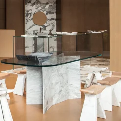 Tavolo da pranzo Filo con base in marmo Versilys*Luce Di Carrara Best