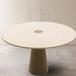 Tavolo da pranzo rotondo Centro 72 in pietra di Gumdesign*Pimar Limestone Online