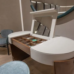 Tavolo da toilette beige*CPRN Homood Discount