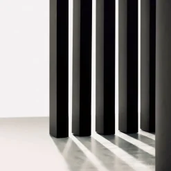 Tavolo rettangolare in marmo Belvedere nero Ozark di Dainelly Studio*Somaschini