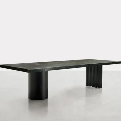 Tavolo rettangolare in marmo Belvedere nero Ozark di Dainelly Studio*Somaschini