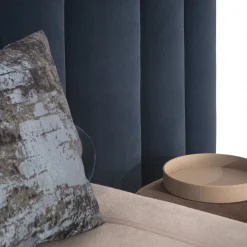 Testiera Vittoria di Ciarmoli Queda Studio*UNO Contract Online