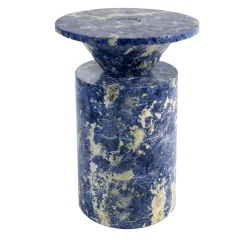 Totem di marmo di Sodalite blu di Karen Chekerdjian*MMairo Clearance