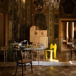 Vienna 144 Sedia #1 di Gebrüder Thonet*Gebrüder Thonet Vienna GmbH (GTV) – Wiener GTV Design Best